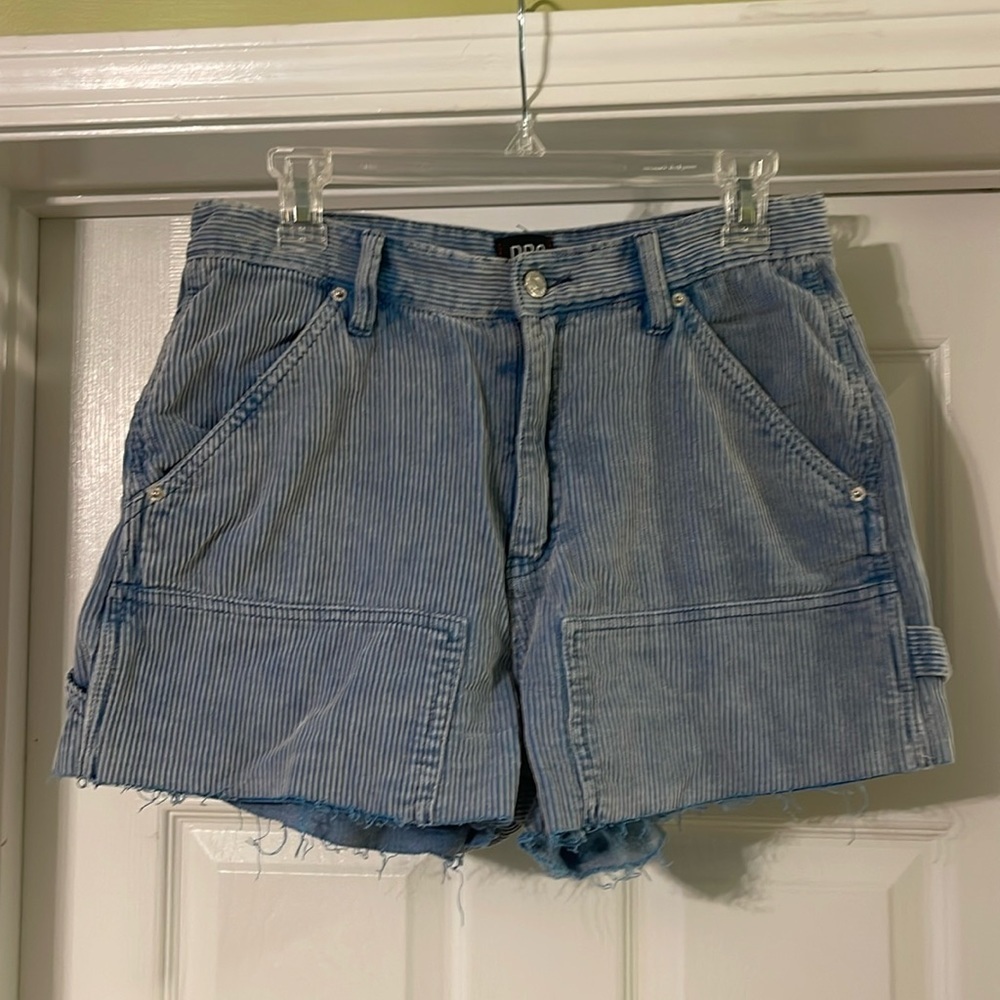 Urban Outfitters High Rise Carpenter Shorts Size 28